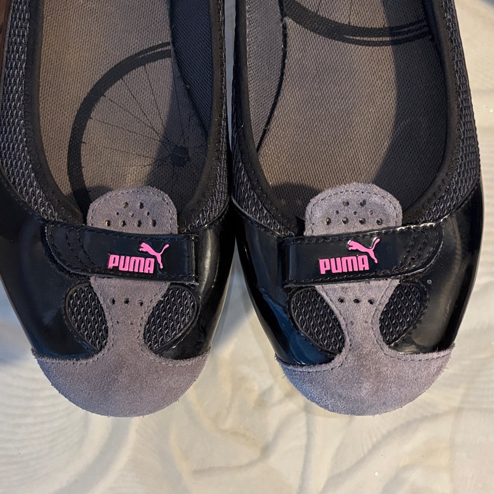 Puma Women's Black and Gray Loafers - Picture 2 of 10